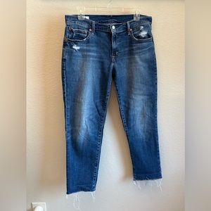 Gap Girlfriend Mid-Rise Jeans (Petite Size 29)